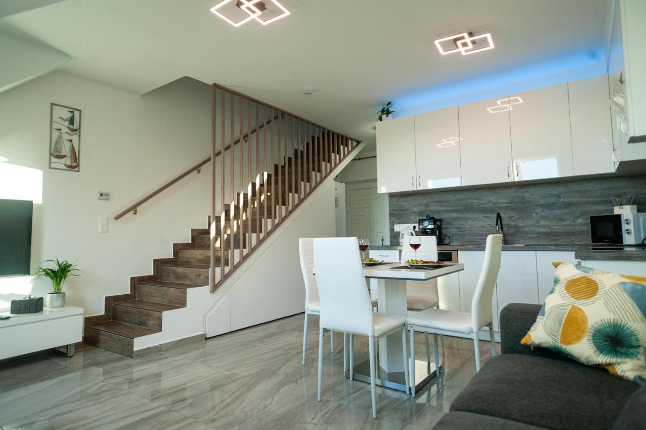 Ciao Lilla Apartman ケストヘイ エクステリア 写真