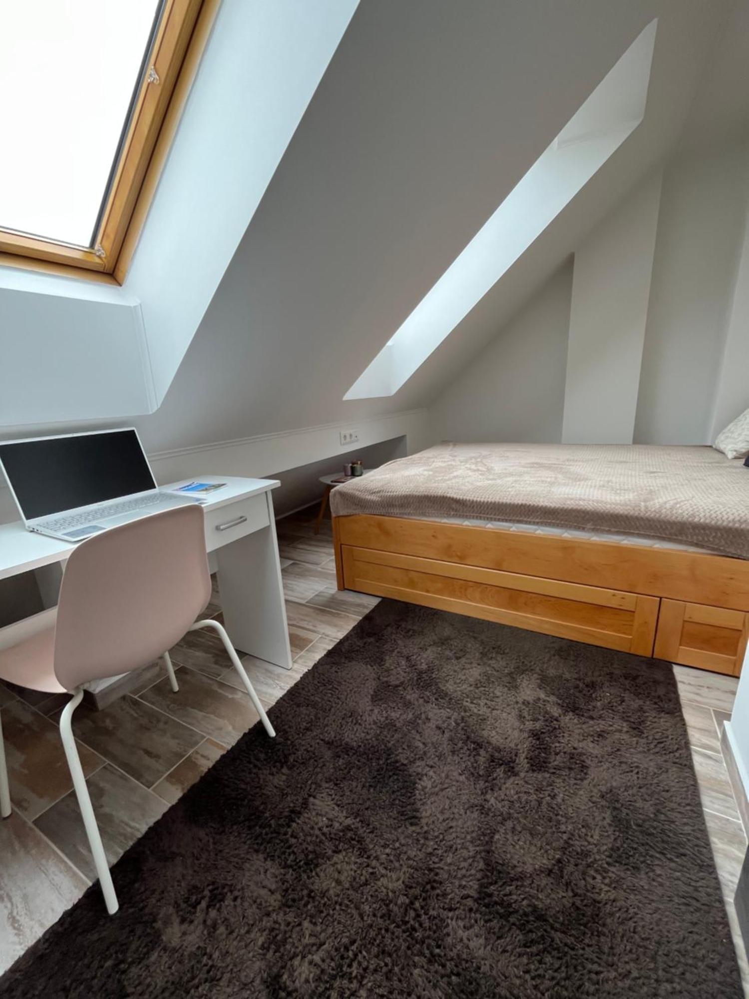 Ciao Lilla Apartman ケストヘイ エクステリア 写真